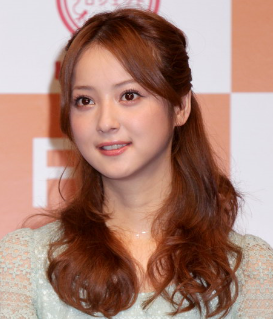 佐々木希