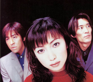 右側が元Every Little Thingの五十嵐充