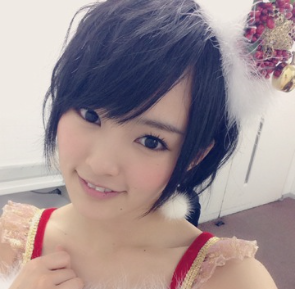 山本彩