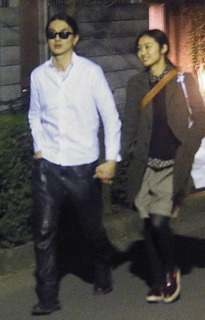 松田翔太と忽那汐里のフライデー