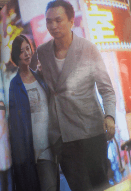 真木よう子と長塚圭史がフライデー