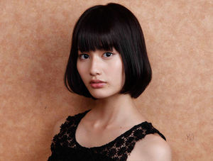 橋本愛